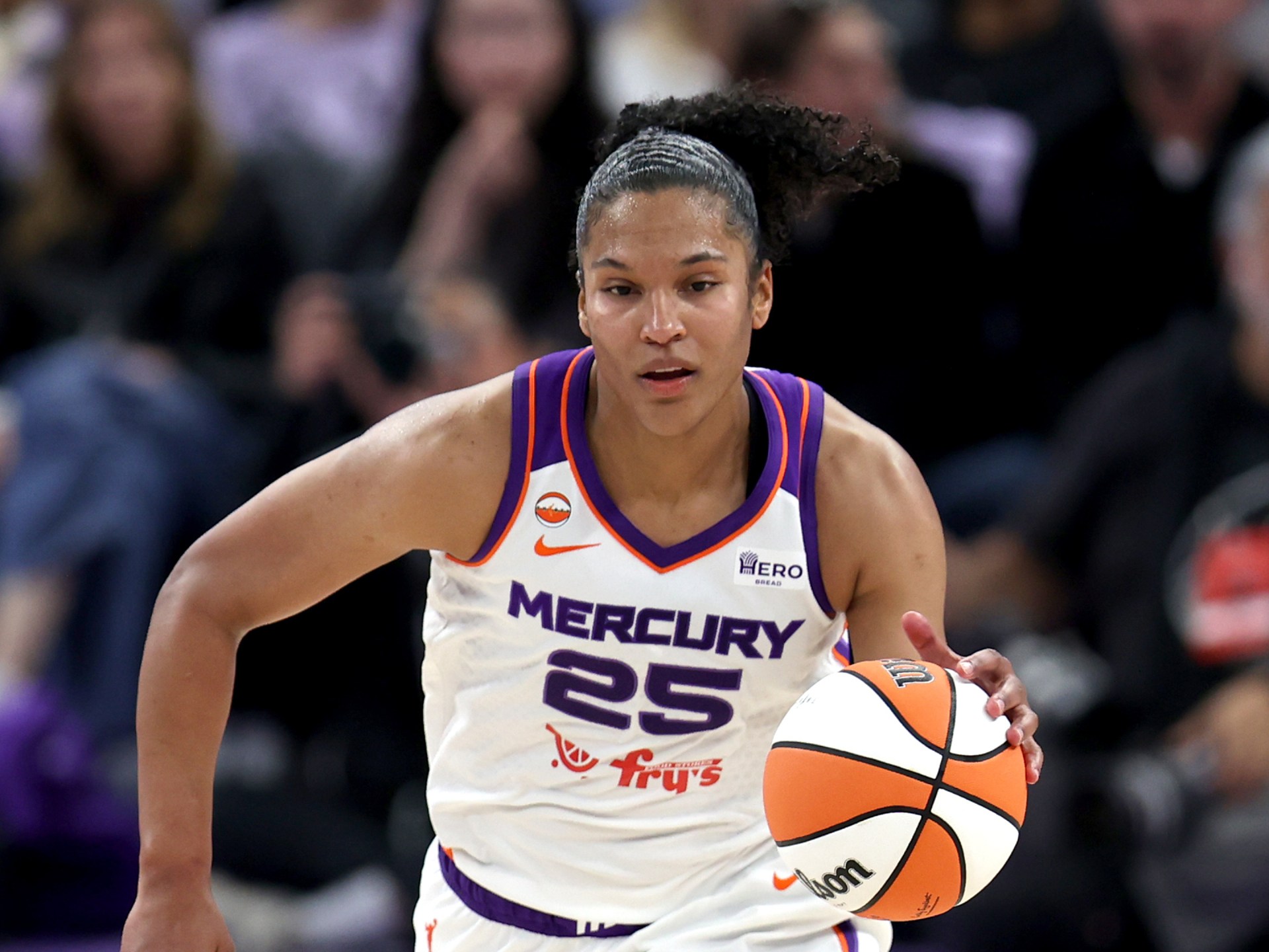 Mercury’s Thomas says received online abuse following WNBA suspension