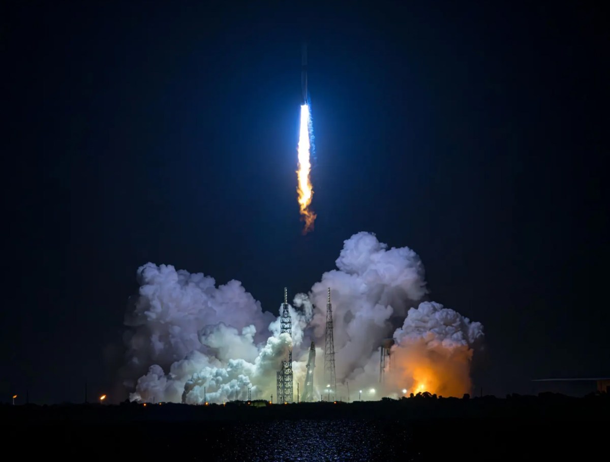Blue Origin reportedly raising $10B at $130B valuation