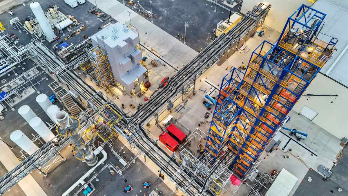 Bucking EV slowdown, Sila raises $300M to expand battery materials factory