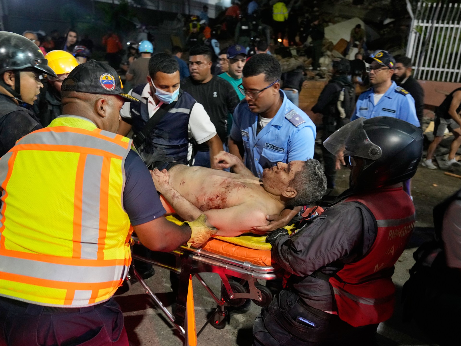 In pictures: Aftermath of twin earthquakes in Venezuela