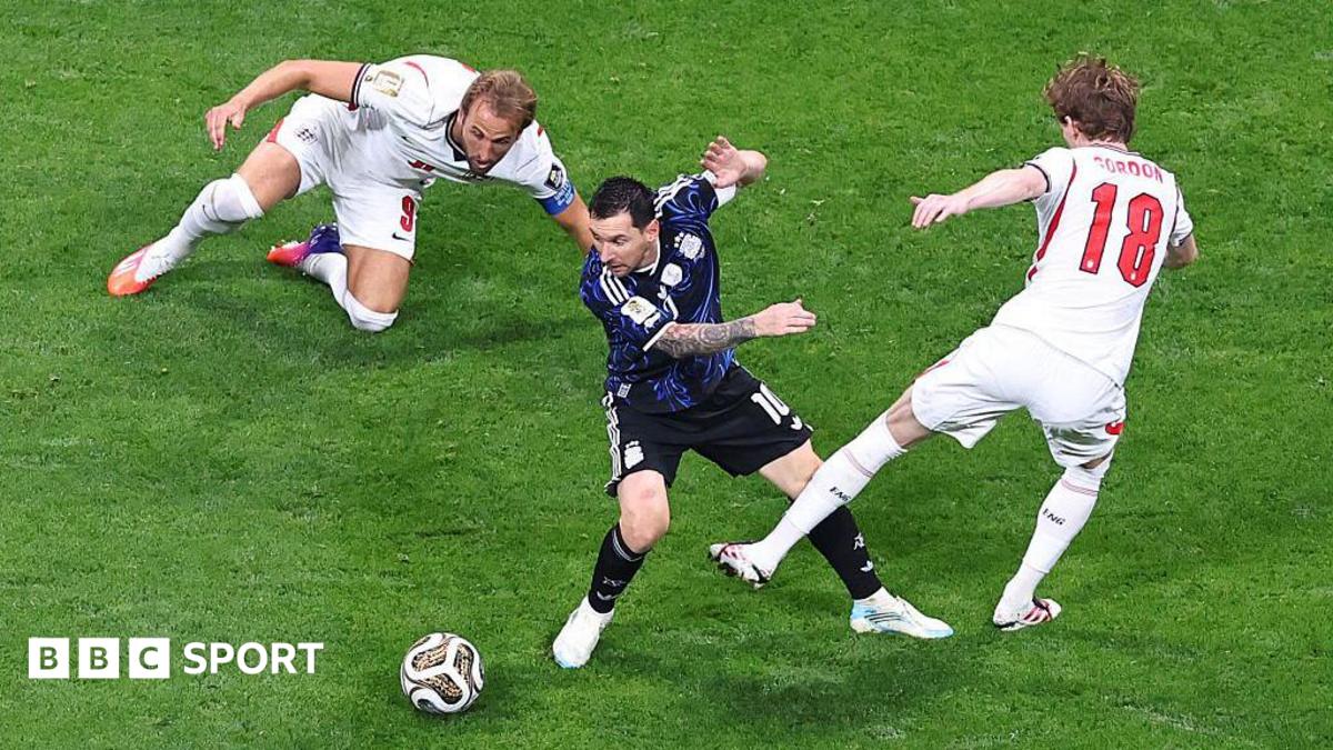 How coach-on-pitch Messi undid England's tactics on the fly